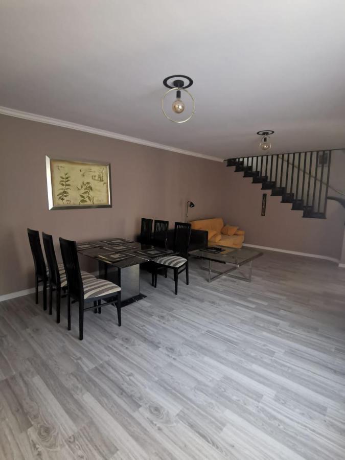 Apartament - Dom Zielona Góra Zewnętrze zdjęcie
